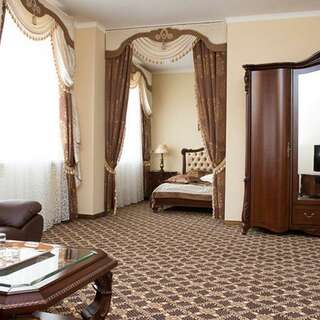 Гостиница Лидер Старый Оскол Полулюкс 2-комнатный-2