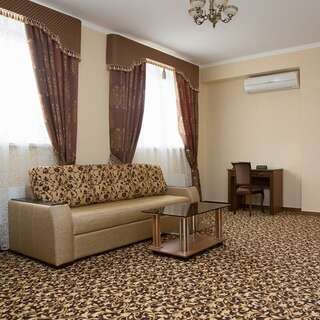 Гостиница Лидер Старый Оскол Полулюкс 2-комнатный-4